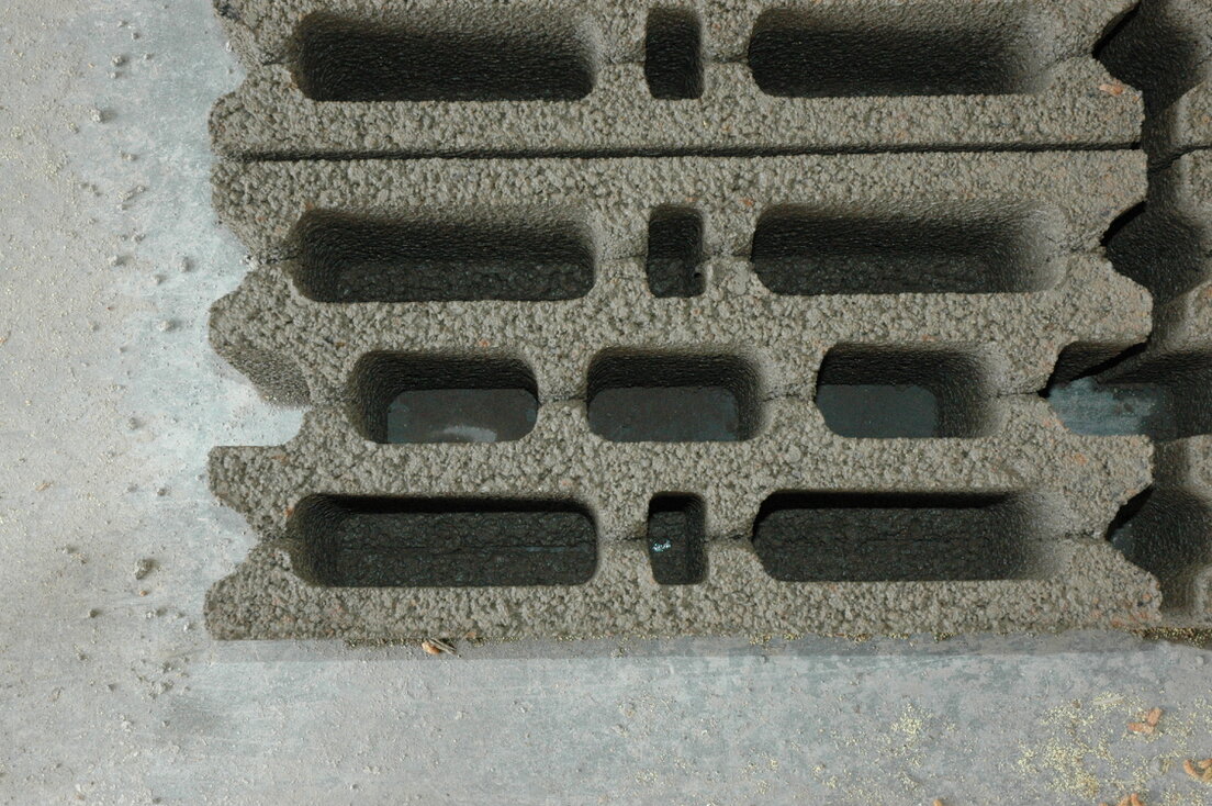 Blocchi in calcestruzzo alleggerito con lapillo